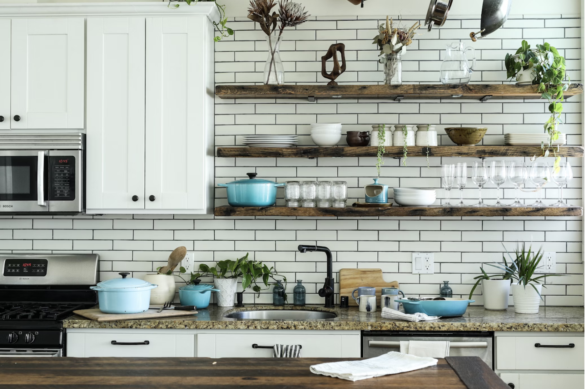 6 Easy Ways to Turn Your Kitchen Into a Modern Masterpiece